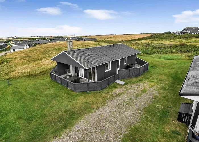 524-lemvig-lokkevej-24-st-3 Holiday home *